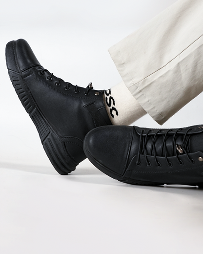 Boots Style Sneaker