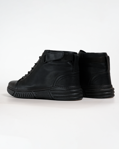 Boots Style Sneaker